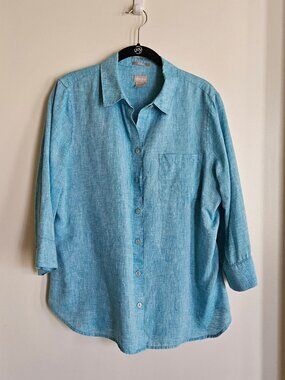 Chico's No-Iron Linen Turquoise Shirt Size 2 (L)